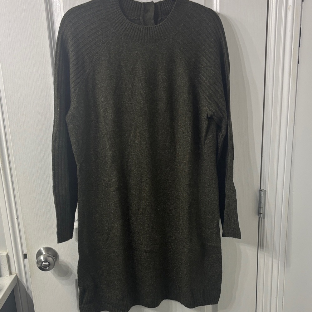 Abercrombie and Fitch XL Dark Green Women's Sweater Dress NWOT